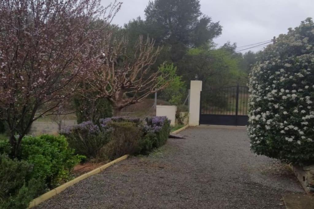 Casa Junto Al Lago Villa Jérica Exterior foto